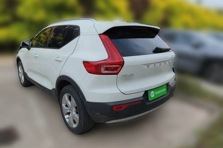 Used Volvo XC40 2020 T3 Smart & Stylish Edition Rear Left 45 Deg