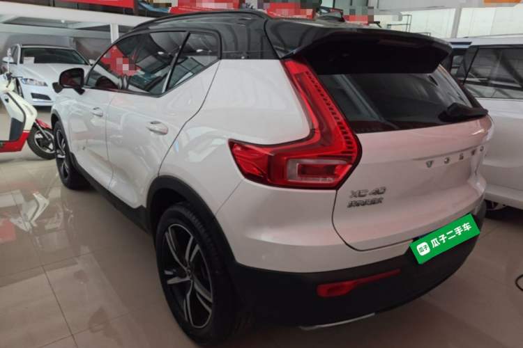 Used Volvo XC40 2020 T4 4x4 Smart Luxury Sport Edition Rear