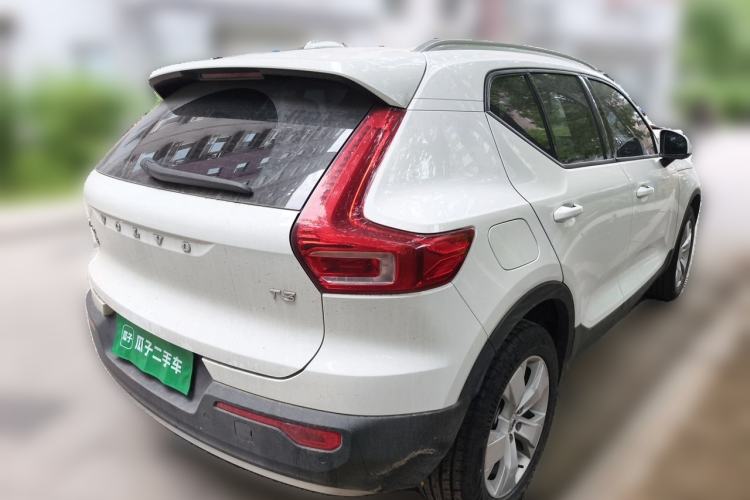 Used Volvo XC40 2020 T3 Smart & Stylish Edition Rear Right 45 Deg