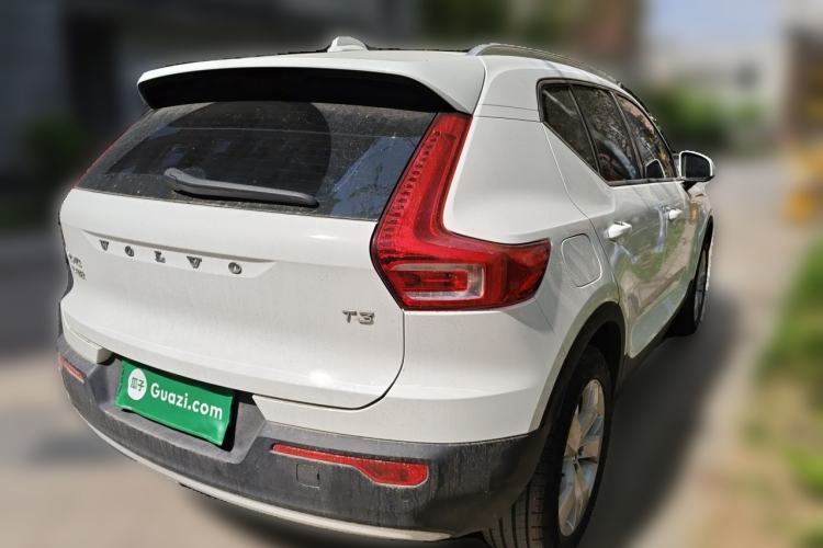 Used Volvo XC40 2020 T3 Smart & Stylish Edition Rear Right 45 Deg