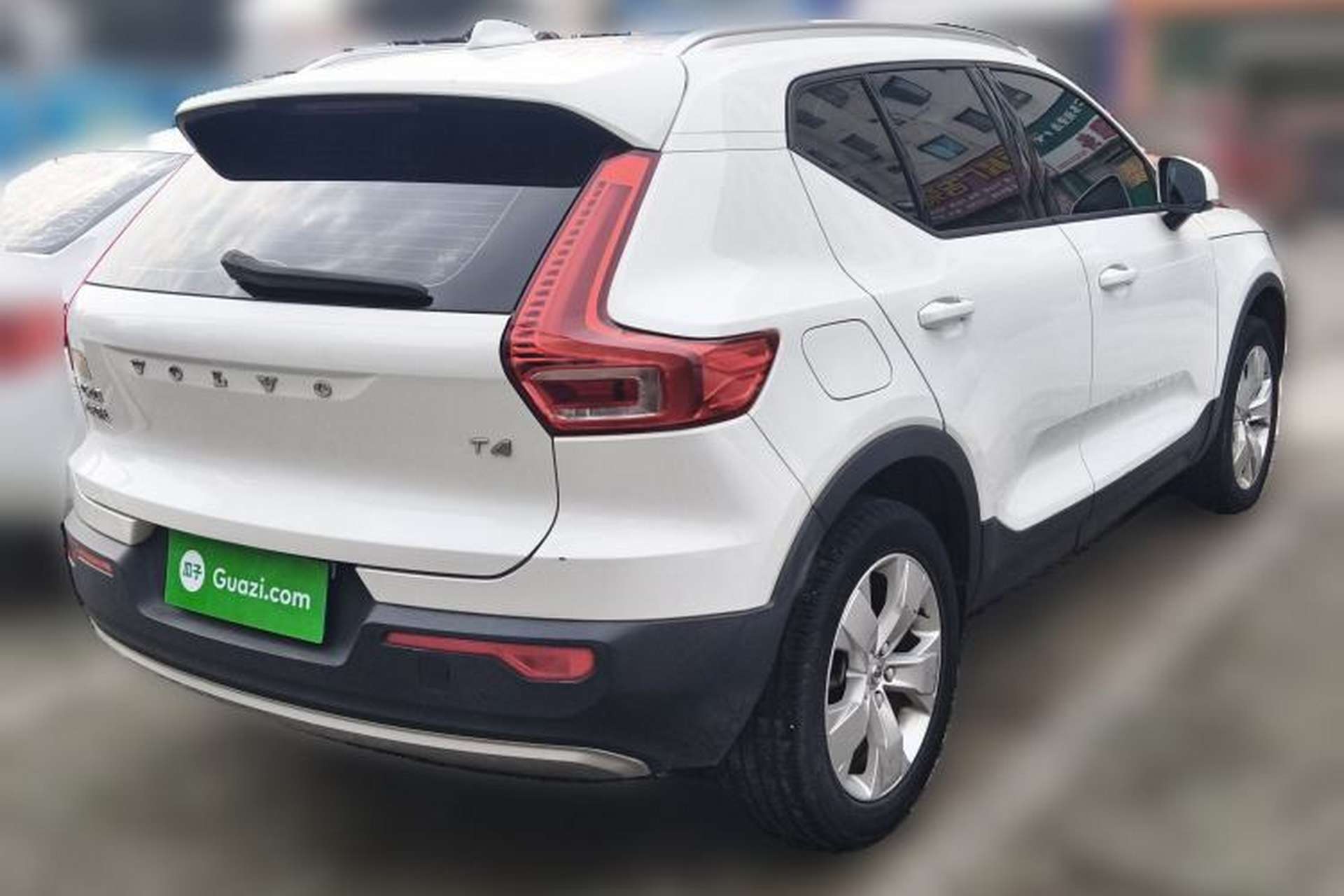Used Volvo XC40 2020 T3 Smart & Stylish Edition Rear Right 45 Deg