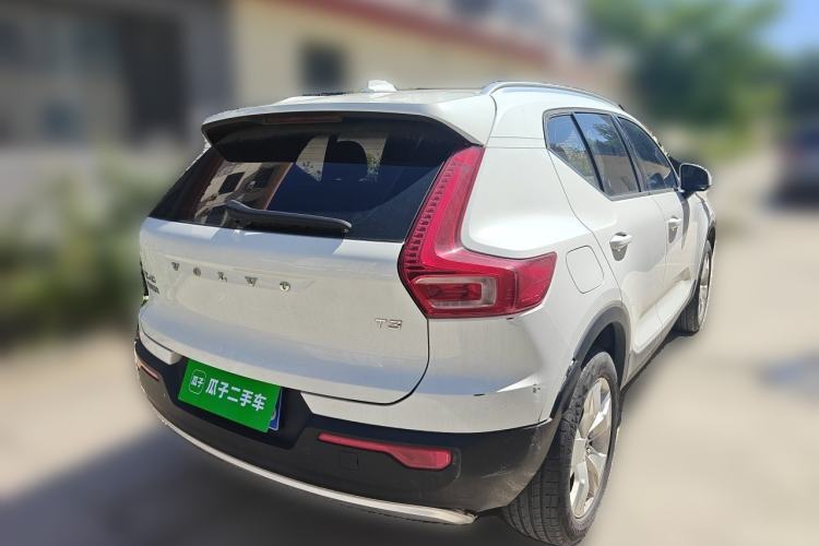 Used Volvo XC40 2020 T3 Smart & Stylish Edition Rear Right 45 Deg