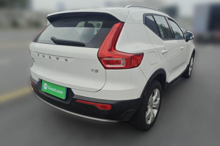 Used Volvo XC40 2020 T3 Smart & Stylish Edition Rear Right 45 Deg