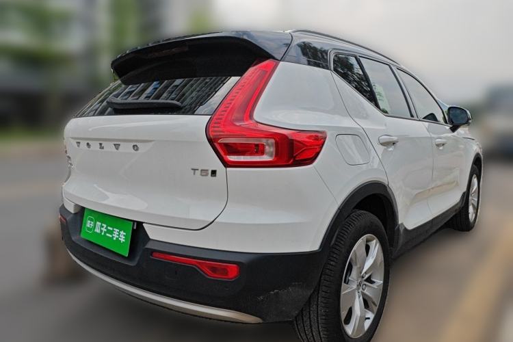 Used Volvo XC40 2020 T3 Smart & Stylish Edition Rear Right 45 Deg