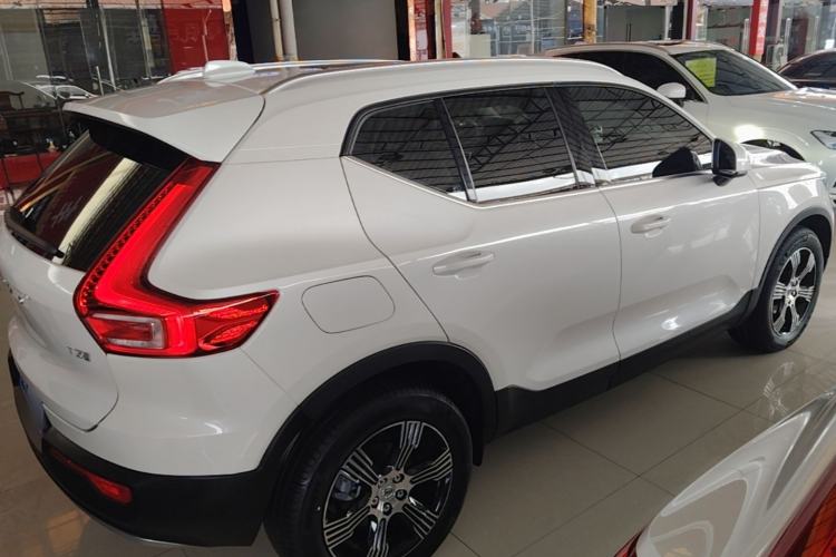 Used Volvo XC40 2020 T3 Zhiyuan Luxury Edition Rear Right 45 Deg