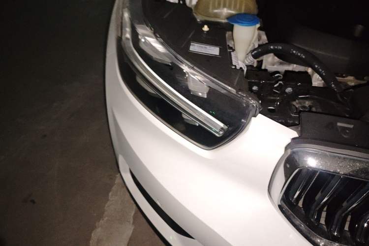 Used Volvo XC40 2020 T3 Smart & Stylish Edition Right Front Headlight