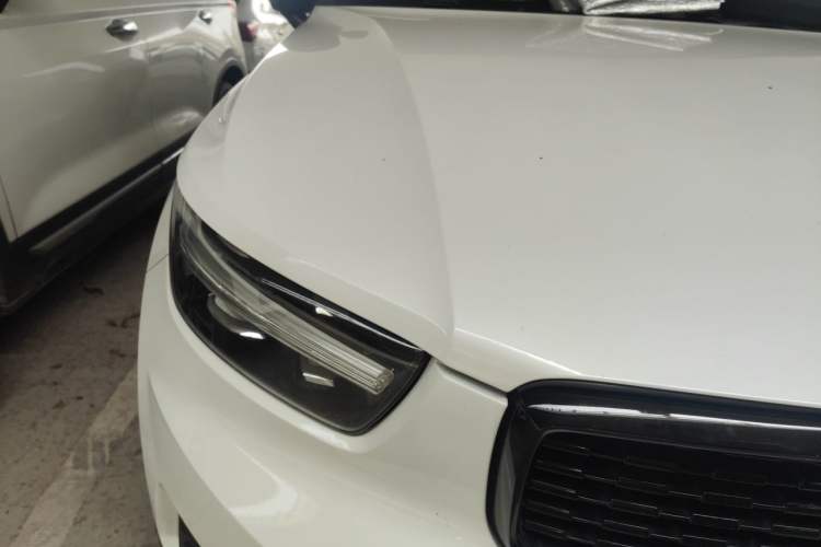 Used Volvo XC40 2020 T4 4x4 Smart Luxury Sport Edition Right Front Headlight