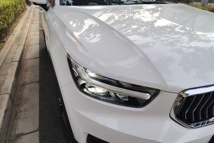 Used Volvo XC40 2020 T4 Four-Wheel Drive Smart Luxury Edition Right Front Headlight