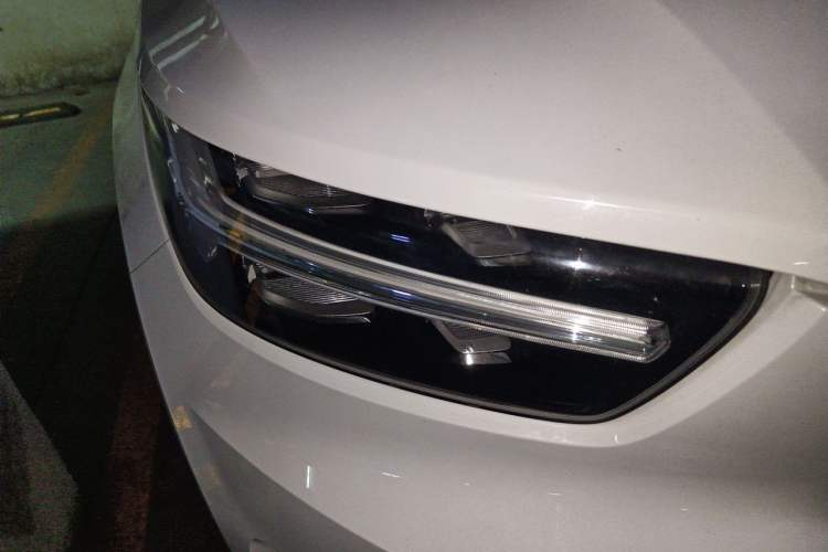 Used Volvo XC40 2020 T3 Smart & Stylish Edition Right Front Headlight