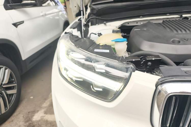 Used Volvo XC40 2020 T3 Smart & Stylish Edition Right Front Headlight
