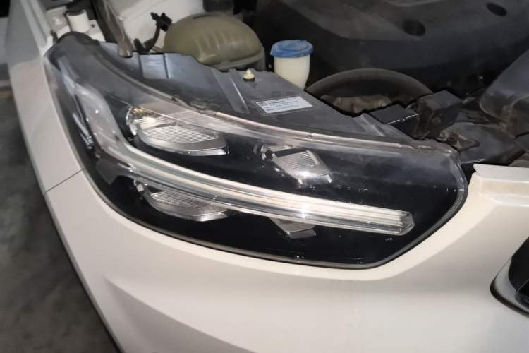 Used Volvo XC40 2020 T3 Smart & Stylish Edition Right Front Headlight