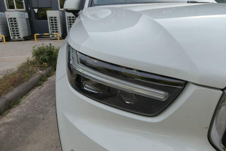 Used Volvo XC40 2020 T3 Smart & Stylish Edition Right Front Headlight