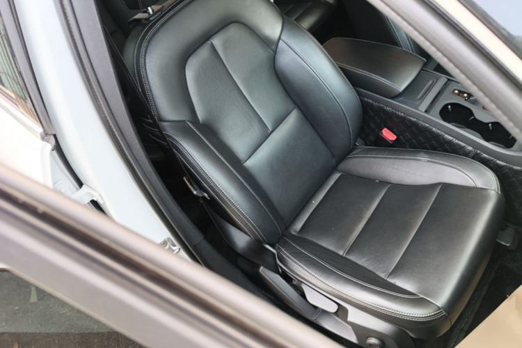 Used Volvo XC40 2020 T3 Zhiyuan Luxury Edition Right Front Seat