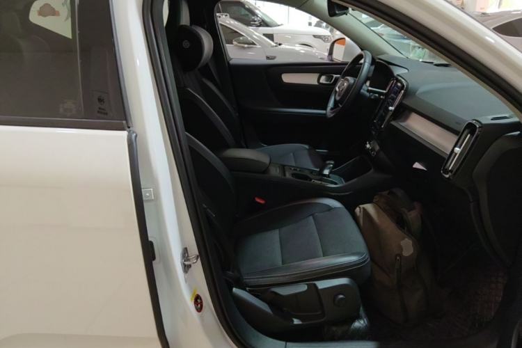 Used Volvo XC40 2020 T3 Smart & Stylish Edition Right Front Seat