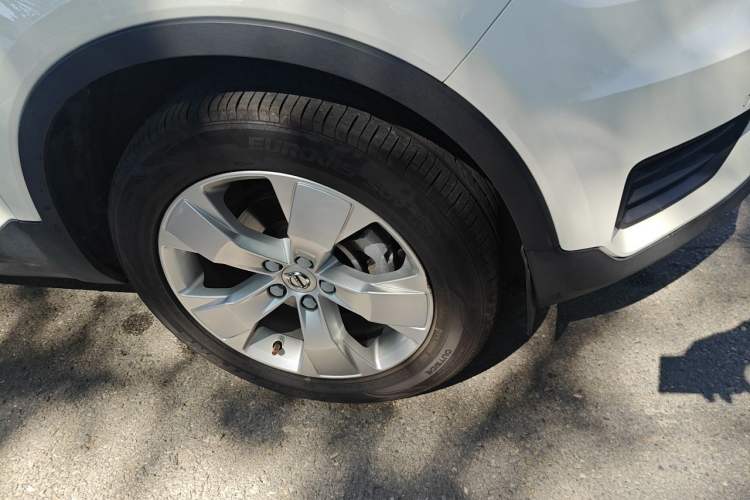 Used Volvo XC40 2020 T3 Smart & Stylish Edition Right Front Wheel Hub
