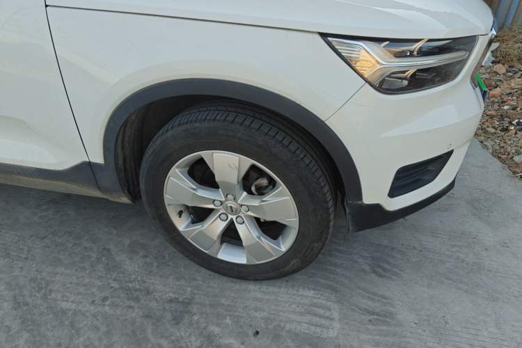 Used Volvo XC40 2020 T3 Smart & Stylish Edition Right Front Wheel Hub