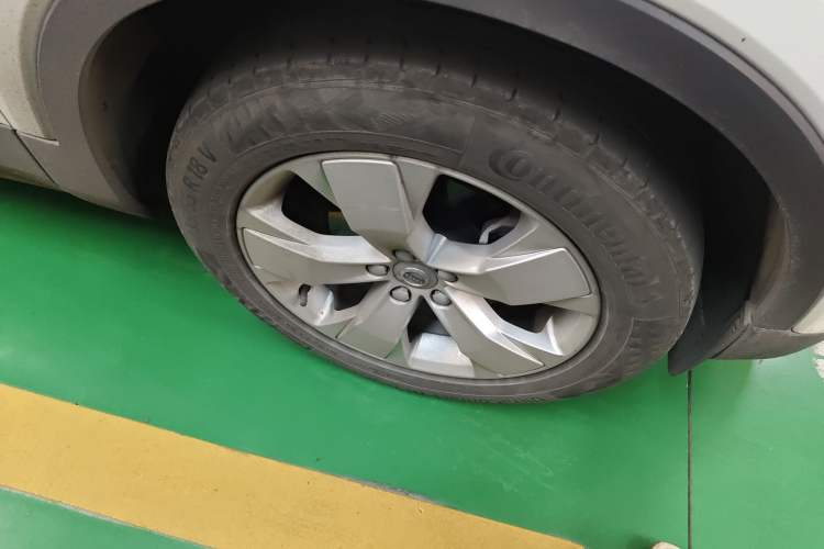 Used Volvo XC40 2020 T3 Smart & Stylish Edition Right Front Wheel Hub