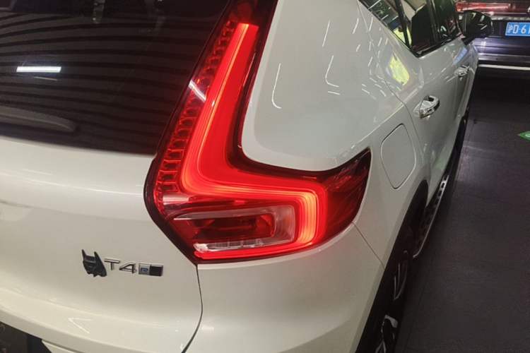 Used Volvo XC40 2020 T4 Four-Wheel Drive Smart & Sporty Edition Right Rear Taillight