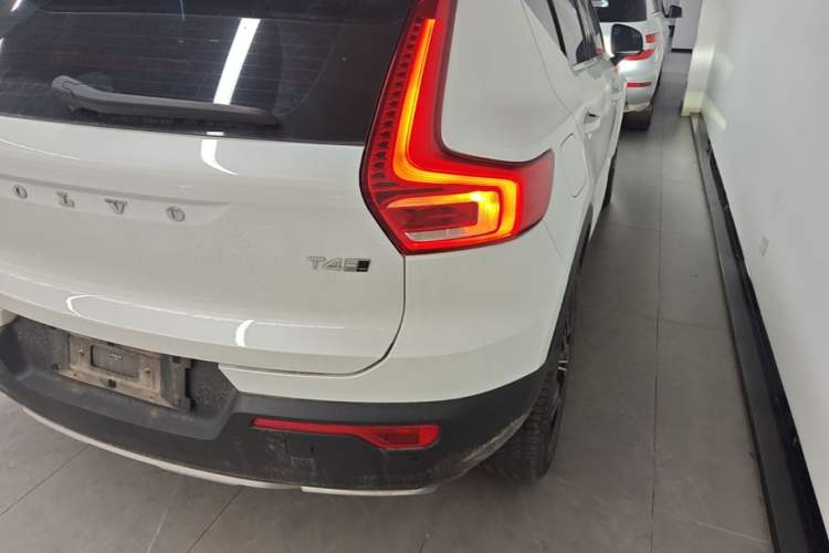 Used Volvo XC40 2020 T4 Four-Wheel Drive Smart Luxury Edition Right Rear Taillight