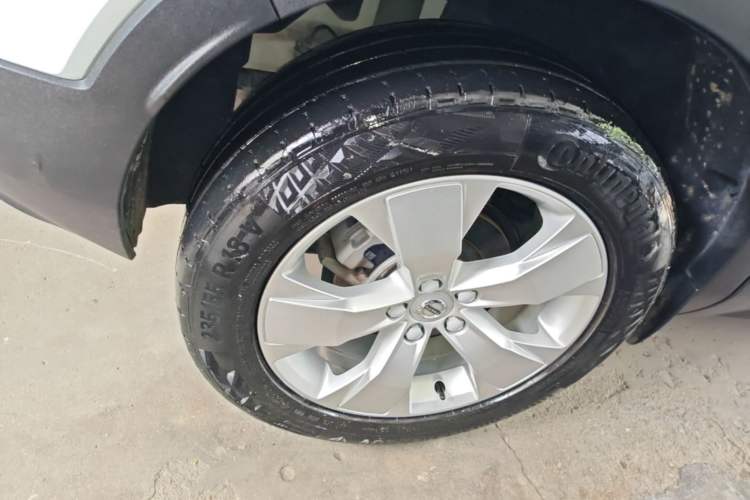 Used Volvo XC40 2020 T3 Smart & Stylish Edition Right Rear Wheel Hub