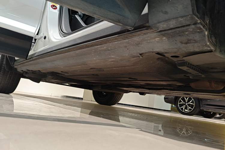 Used Volvo XC40 2020 T3 Zhiyuan Luxury Edition Right Side Sill