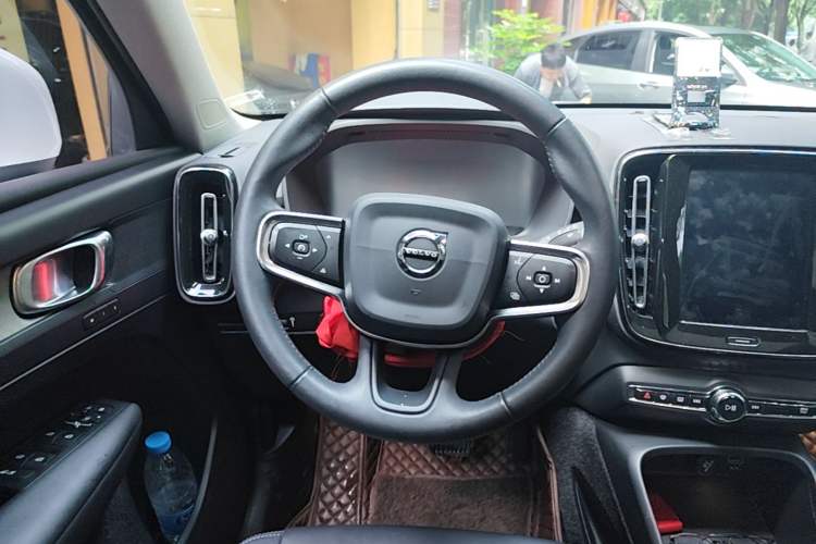 Used Volvo XC40 2020 T3 Zhiyuan Luxury Edition Steering Wheel