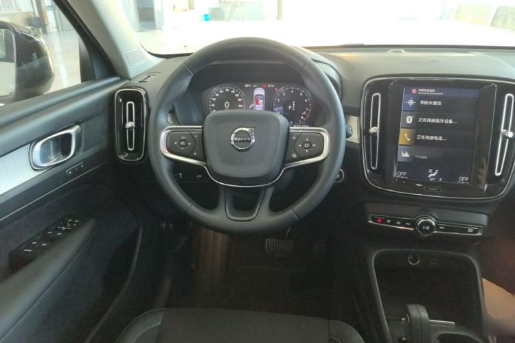 Used Volvo XC40 2020 T3 Smart & Stylish Edition Steering Wheel