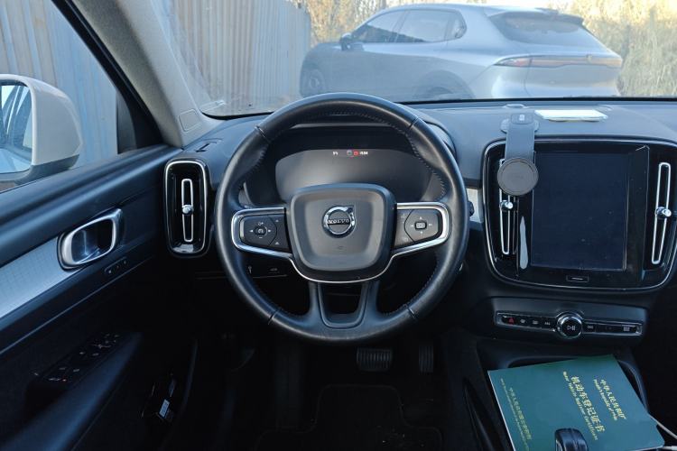Used Volvo XC40 2020 T3 Smart & Stylish Edition Steering Wheel