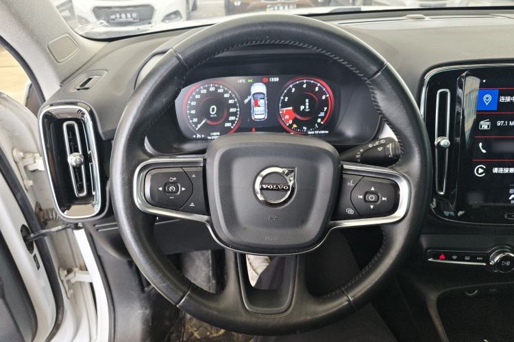 Used Volvo XC40 2020 T3 Smart & Stylish Edition Steering Wheel