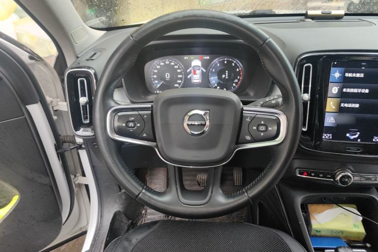 Used Volvo XC40 2020 T3 Smart & Stylish Edition Steering Wheel