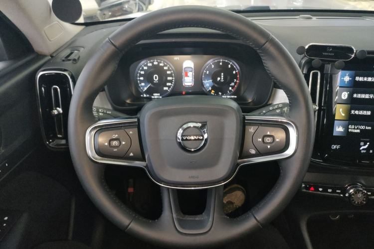 Used Volvo XC40 2020 T3 Smart & Stylish Edition Steering Wheel