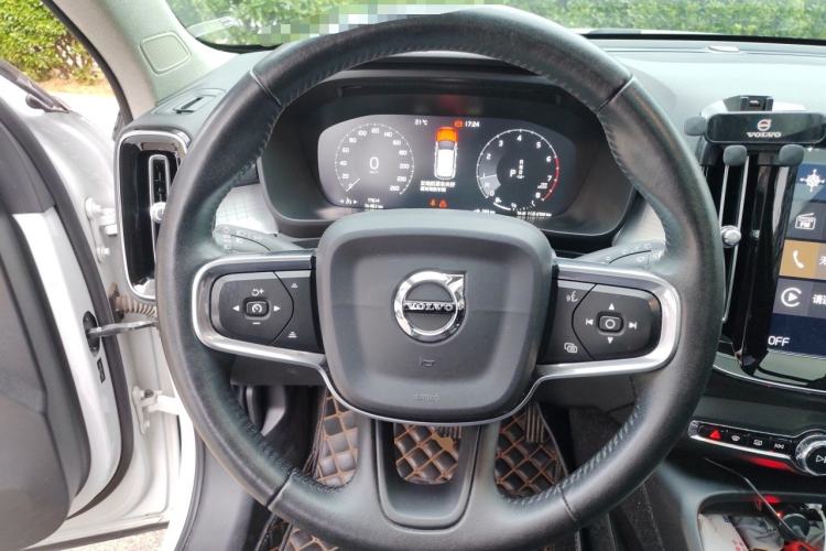 Used Volvo XC40 2020 T3 Smart & Stylish Edition Steering Wheel