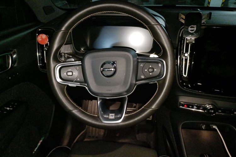 Used Volvo XC40 2020 T4 Four-Wheel Drive Smart & Sporty Edition Steering Wheel