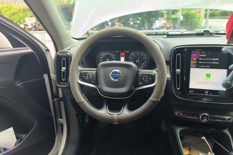 Used Volvo XC40 2020 T3 Smart & Stylish Edition Steering Wheel