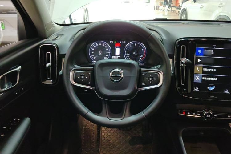 Used Volvo XC40 2020 T3 Smart & Stylish Edition Steering Wheel