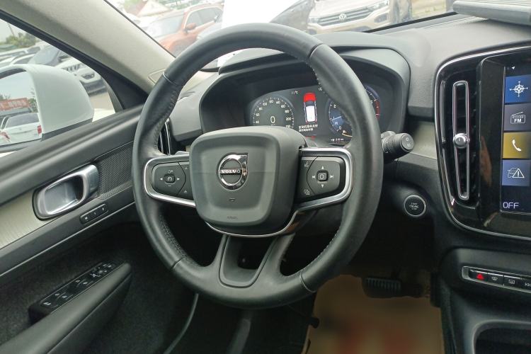 Used Volvo XC40 2020 T3 Zhiyuan Luxury Edition Steering Wheel