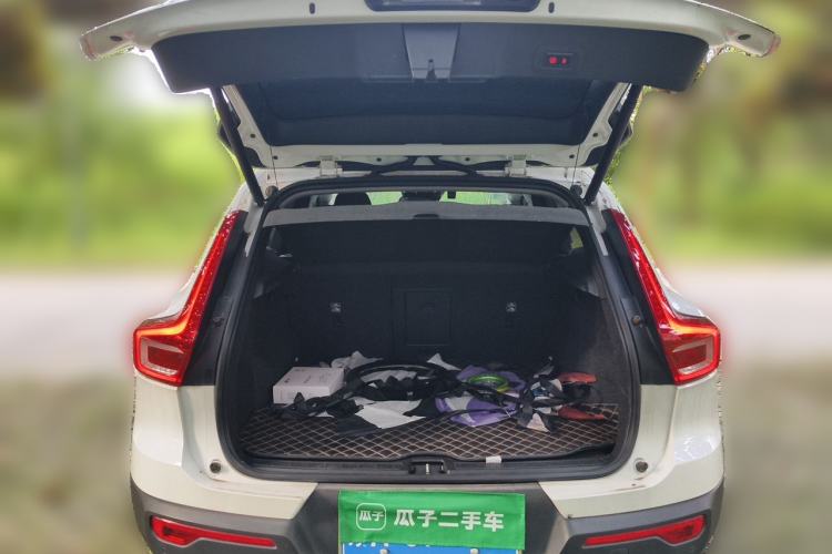 Used Volvo XC40 2020 T3 Smart & Stylish Edition Trunk