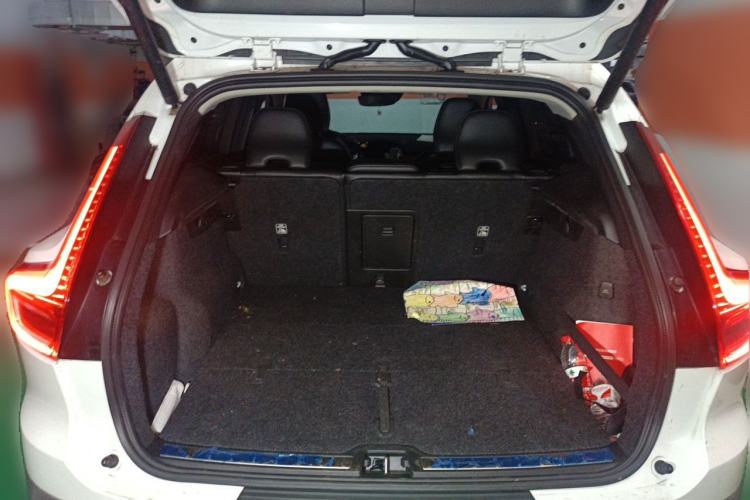 Used Volvo XC40 2020 T4 4x4 Zhiya Luxury Edition Trunk