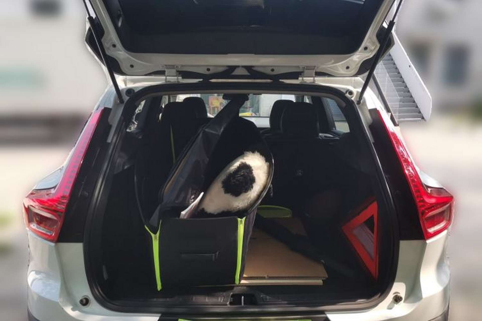 Used Volvo XC40 2020 T3 Zhiyuan Luxury Edition Trunk