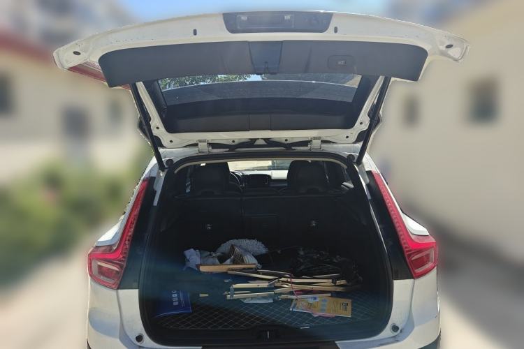 Used Volvo XC40 2020 T3 Smart & Stylish Edition Trunk