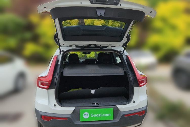 Used Volvo XC40 2020 T3 Smart & Stylish Edition Trunk