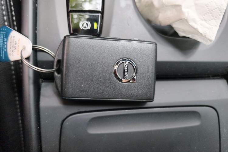 Used Volvo XC40 2020 T3 Smart & Stylish Edition Vehicle Key