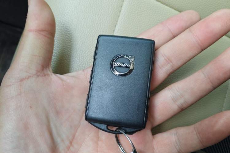 Used Volvo XC40 2020 T3 Smart & Stylish Edition Vehicle Key