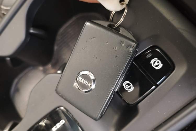 Used Volvo XC40 2020 T3 Smart & Stylish Edition Vehicle Key
