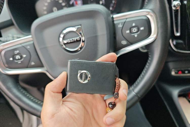 Used Volvo XC40 2020 T3 Smart & Stylish Edition Vehicle Key