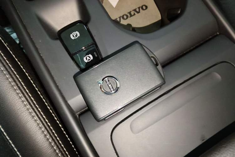 Used Volvo XC40 2020 T3 Smart & Stylish Edition Vehicle Key