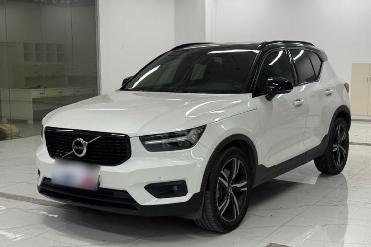 Used Volvo XC40 2020 T4 Four-Wheel Drive Smart & Sporty Edition Guazi used car, China used car export, Used car for sale, Used cars, Cheapest cars for sale