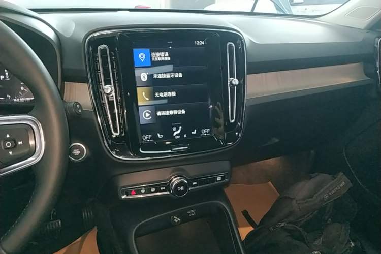 Used Volvo XC40 2021 T4 Four-Wheel Drive Smart Luxury Edition Audio And AC Panel
