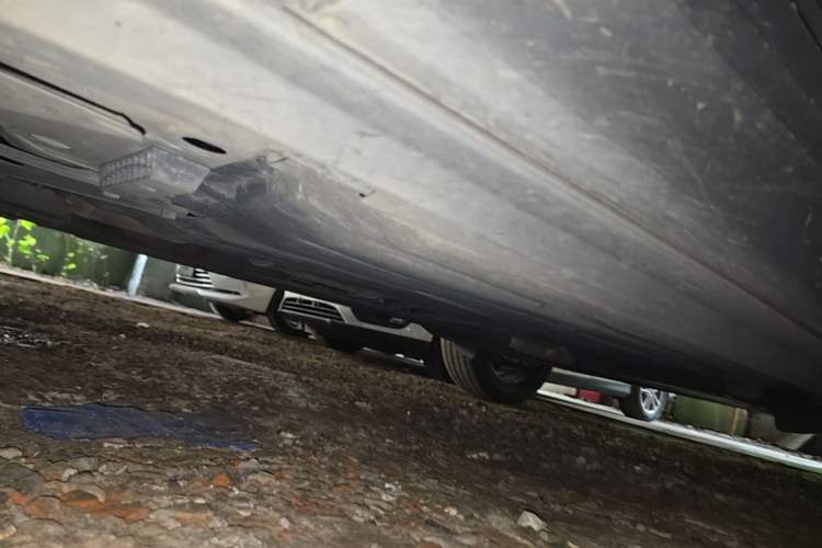 Used Volvo XC40 2021 T4 Four-Wheel Drive Smart Luxury Edition Chassis Front Left