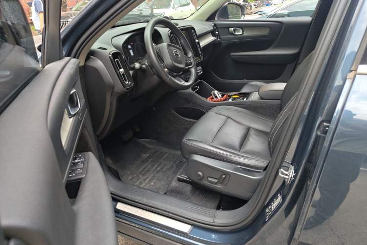 Used Volvo XC40 2021 T4 Four-Wheel Drive Smart Luxury Edition Driver Seat